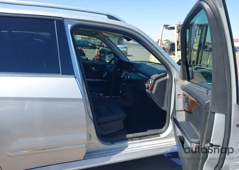 2013 Mercedes-Benz Glk 350 4Matic z USA, uszkodzony, nr VIN WDCGG8JB7DF973060